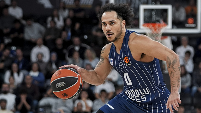 Anadolu Efes - Fenerbahçe Beko